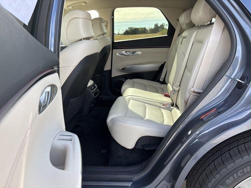 Ceres Blue 2026 Genesis GV70 2.5T Select