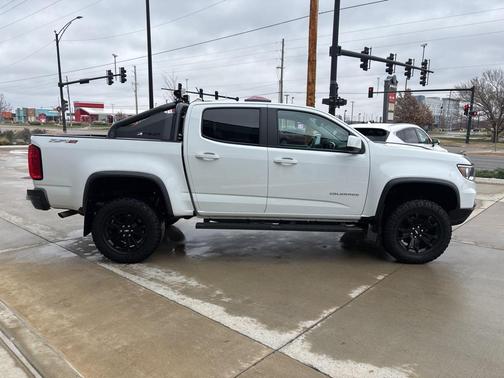 2022 Chevrolet Colorado ZR2