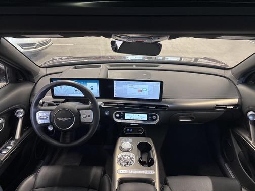 2024 Genesis GV60 Advanced AWD