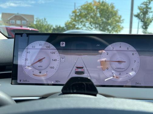 2026 Genesis GV70 2.5T