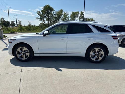 2026 Genesis GV70 2.5T