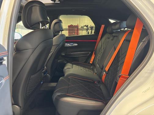 2026 Genesis GV70 3.5T Sport Prestige