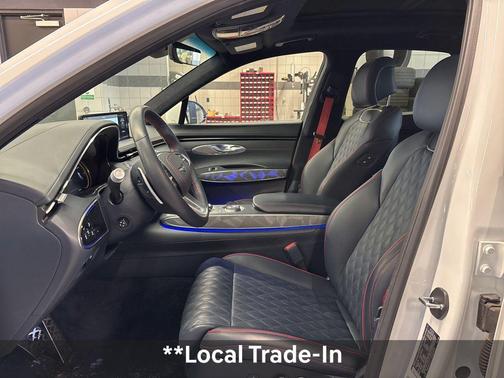 Alta White 2025 Genesis GV70 3.5T AWD Sport