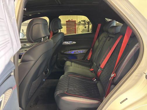 2025 Genesis GV70 3.5T AWD Sport