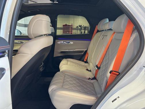 Alta White 2026 Genesis GV70 3.5T Sport Prestige