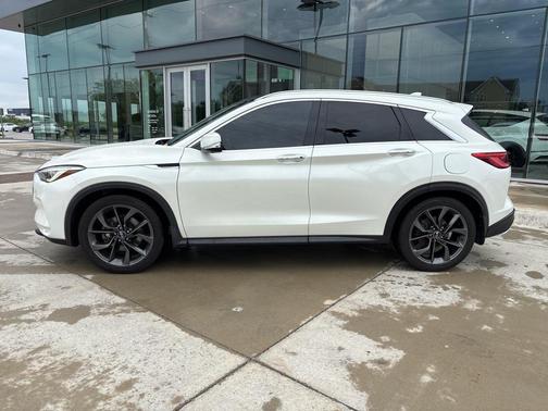 2019 INFINITI QX50 ESSENTIAL