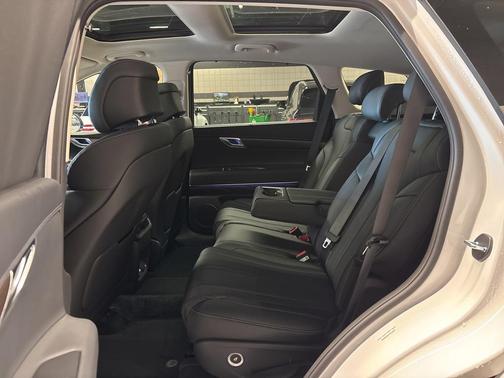 2026 Genesis GV80 2.5T