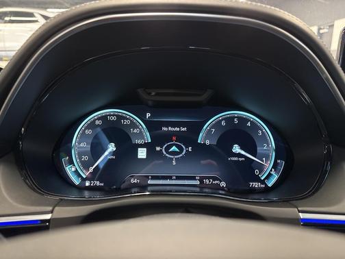 2025 Genesis GV70 2.5T AWD