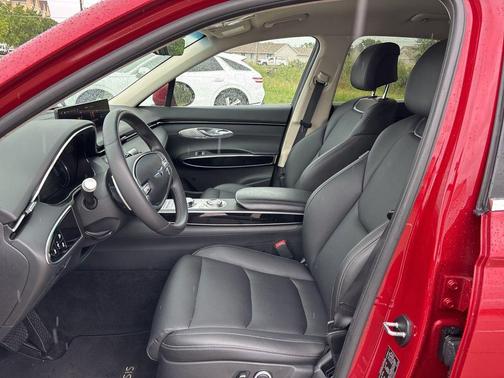 Mauna Red 2025 Genesis GV70 2.5T AWD