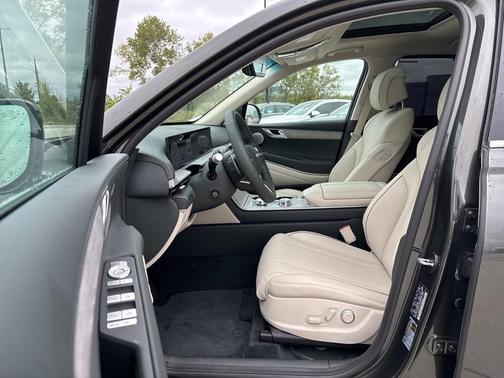 2026 Genesis GV80 2.5T Advanced