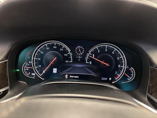 2019 BMW 750 i xDrive
