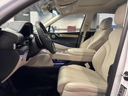 2023 Genesis GV80 2.5T