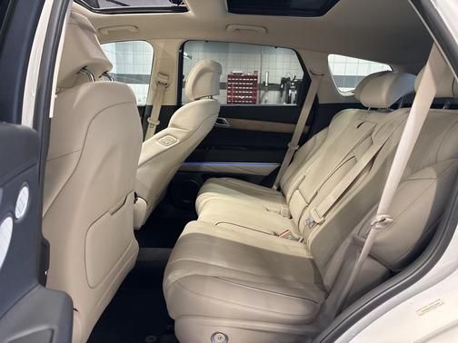 2023 Genesis GV80 2.5T
