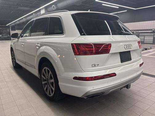 2017 Audi Q7 3.0T Prestige
