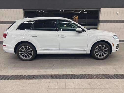2017 Audi Q7 3.0T Prestige