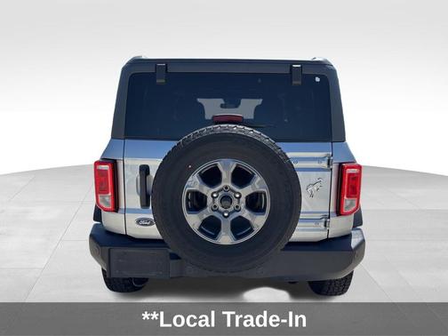 Iconic Silver Metallic 2023 Ford Bronco Big Bend