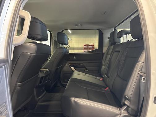 2024 Toyota Tundra Hybrid Limited
