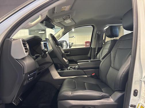2024 Toyota Tundra Hybrid Limited