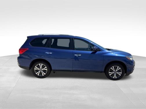 Caspian Blue Metallic 2019 Nissan Pathfinder SV