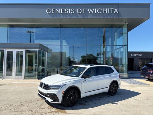 2022 Volkswagen Tiguan 2.0T SE R-Line Black 4MOTION