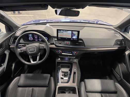 2022 Audi Q5 45 S line Prestige
