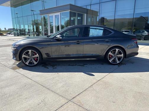 2025 Genesis G70 3.3T AWD Sport Advanced