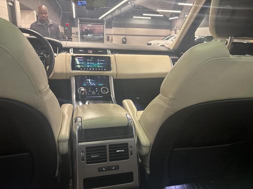 2018 Land Rover Range Rover Sport HSE