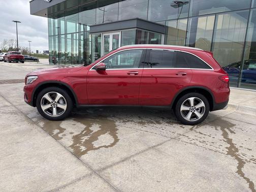 2018 Mercedes-Benz GLC 300 4MATIC
