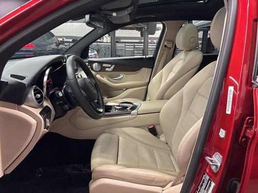 2018 Mercedes-Benz GLC 300 4MATIC