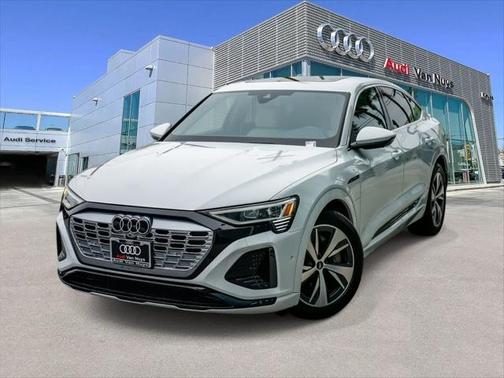 2024 Audi Q8 e-tron S line Premium Plus quattro