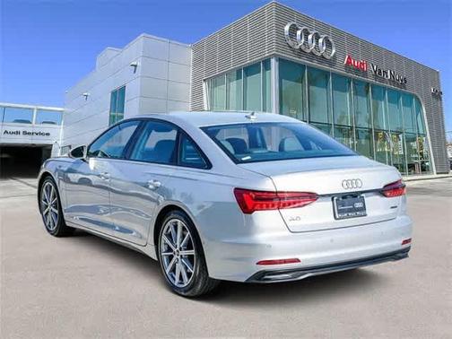 2025 Audi A6 Premium Plus 45 TFSI quattro S tronic