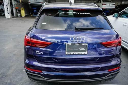 2025 Audi Q3 Premium 45 TFSI S line quattro Tiptronic