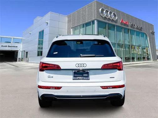 2025 Audi Q5 Premium 45 TFSI S line quattro