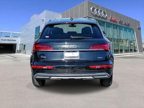 2023 Audi Q5 Premium 40 TFSI quattro S tronic