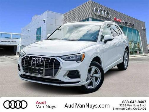 2022 Audi Q3 Premium 40 TFSI quattro Tiptronic