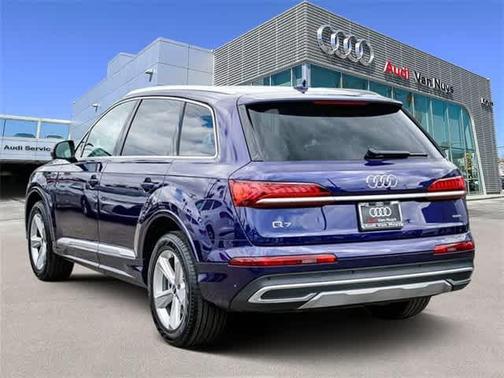 2024 Audi Q7 Premium 45 TFSI quattro Tiptronic