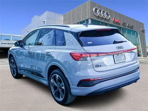 2024 Audi Q4 e-tron Premium 50 quattro
