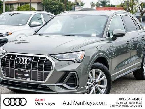 2024 Audi Q3 Premium 45 TFSI S line quattro Tiptronic