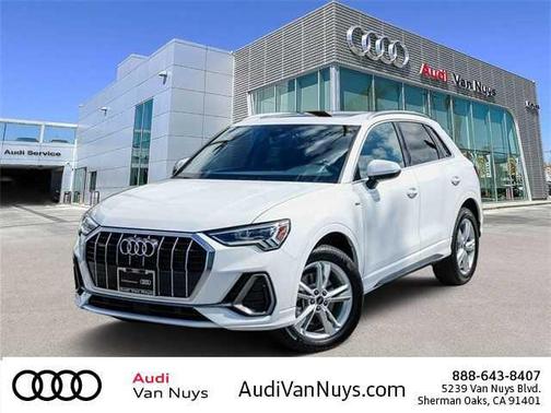 2024 Audi Q3 Premium Plus 45 TFSI S line quattro Tiptronic