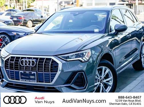2025 Audi Q3 Premium 45 TFSI S line quattro Tiptronic