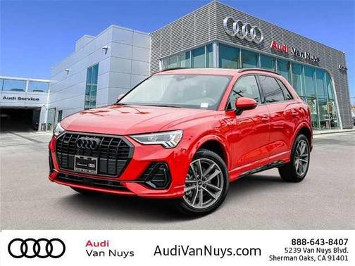 2024 Audi Q3 Premium 45 TFSI S line quattro Tiptronic