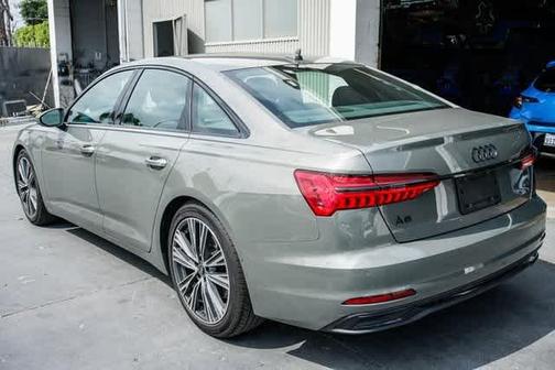 2024 Audi A6 Premium 45 TFSI quattro S tronic