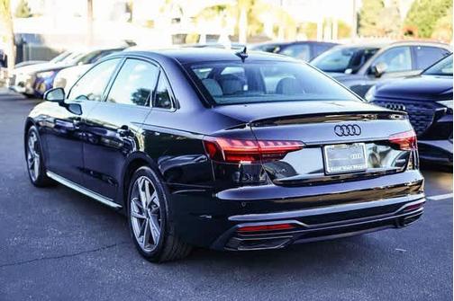 2023 Audi A4 Premium Plus 45 TFSI S line quattro S tronic