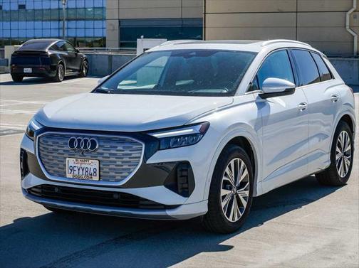 2023 Audi Q4 e-tron Premium Plus 40 RWD