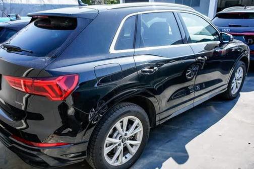 2022 Audi Q3 Premium 45 TFSI S line quattro Tiptronic