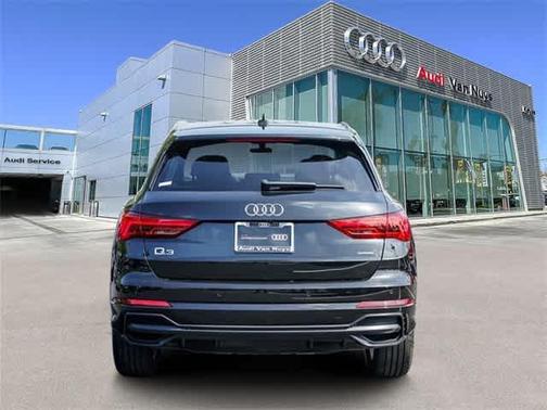 2022 Audi Q3 Premium 45 TFSI S line quattro Tiptronic