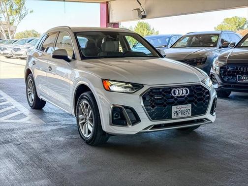 2024 Audi Q5 Premium 45 TFSI S line quattro