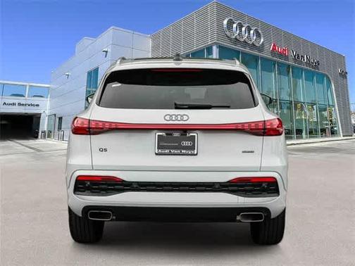 2025 Audi Q5 Premium TFSI quattro S tronic