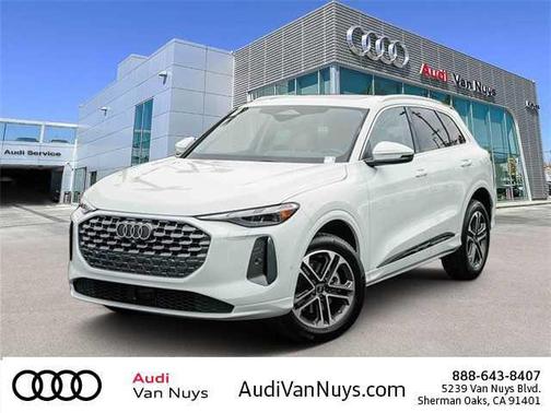 2025 Audi Q5 Premium TFSI quattro S tronic