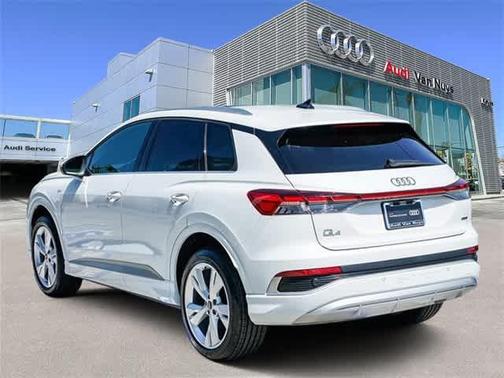 2023 Audi Q4 e-tron Premium 50 quattro